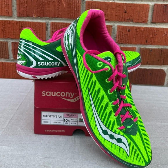 NEW Women's 10 Saucony - Picture 9 of 9